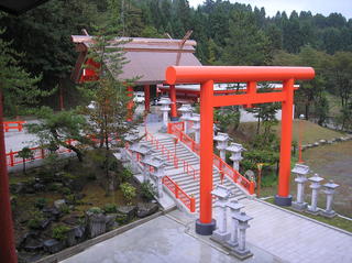 宝徳稲荷神社 